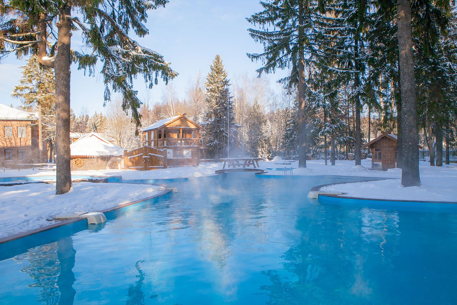 Выходные за городом спб. Солнечный парк отель и спа Солнечногорск. Spa отель Солнечный Солнечногорск. Парк-отель Солнечный Park Hotel Spa. Парк отель Солнечный Солнечногорск.